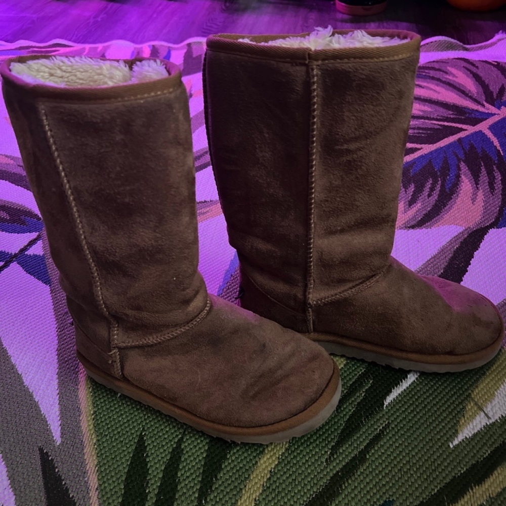 Ugg boots - Picture 4 of 4